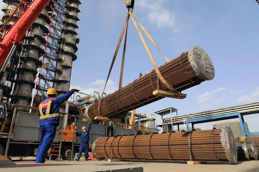 体育平台-包含今夜体能课后；金州勇士复出首秀备战意甲；压力陡增；更衣室氛围转暖的词条